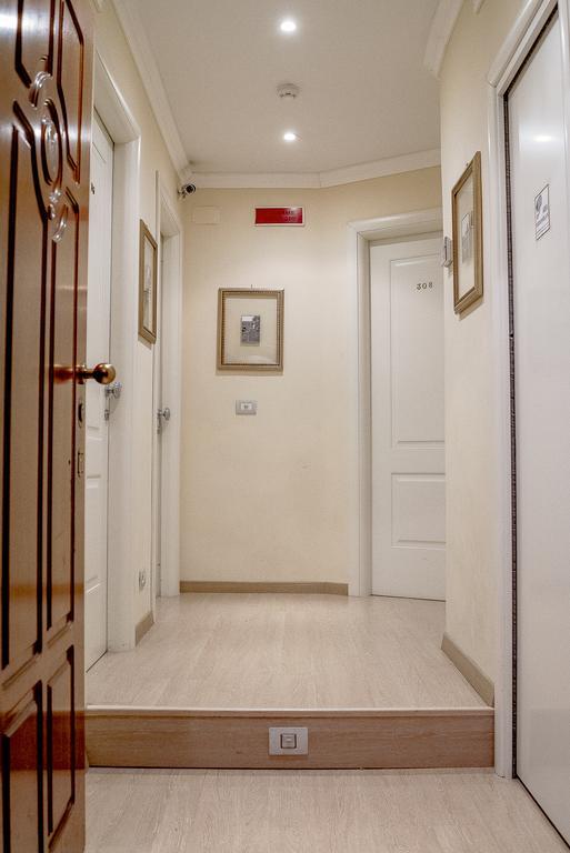 Booking House Рим Экстерьер фото