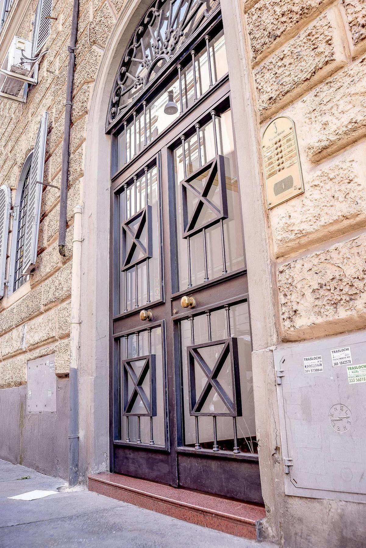 Booking House Рим Экстерьер фото
