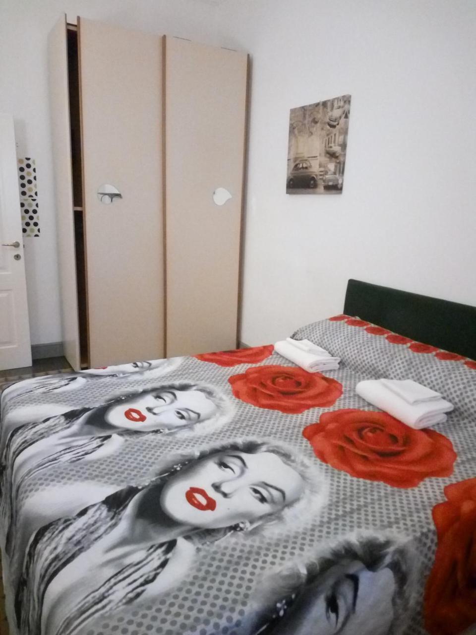 Booking House Рим Экстерьер фото